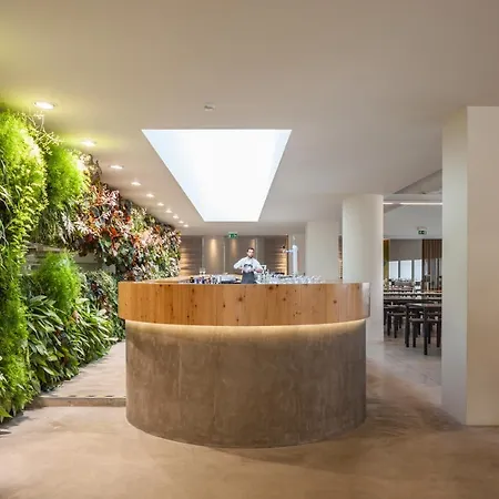 Espaco Espelho D'agua 2*